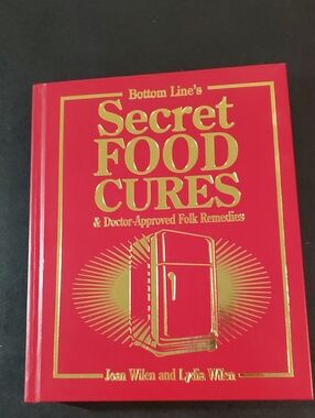 Bottom Line's Secret Food Cures - Red & Gold Hardcover
